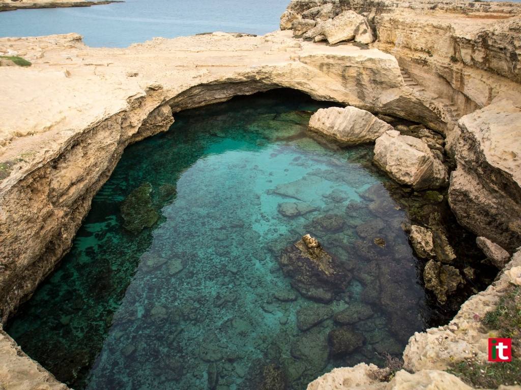 Grotta della Poesia Grotta della Poesia